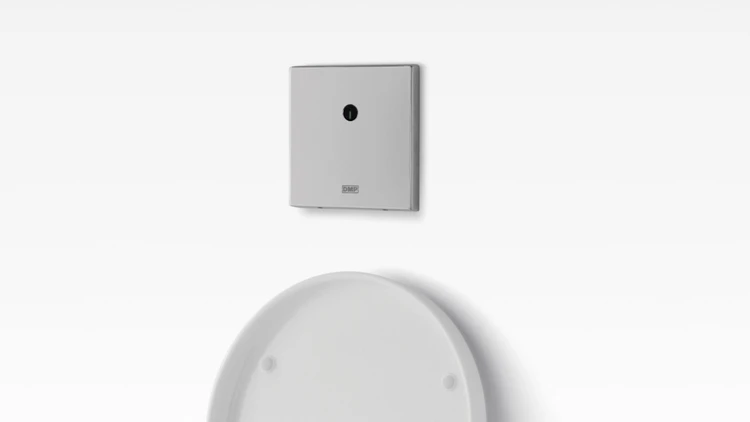 immagine apertura WC elettronici scarico a flussometro.jpg